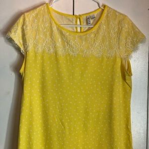 Elle yellow cotton polka dot shirt w/ lace at top